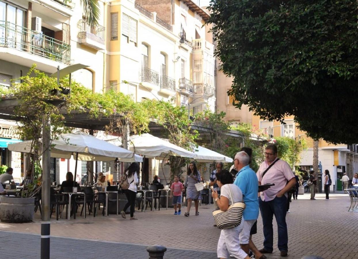 Friendly City Center Alicante Luaran gambar